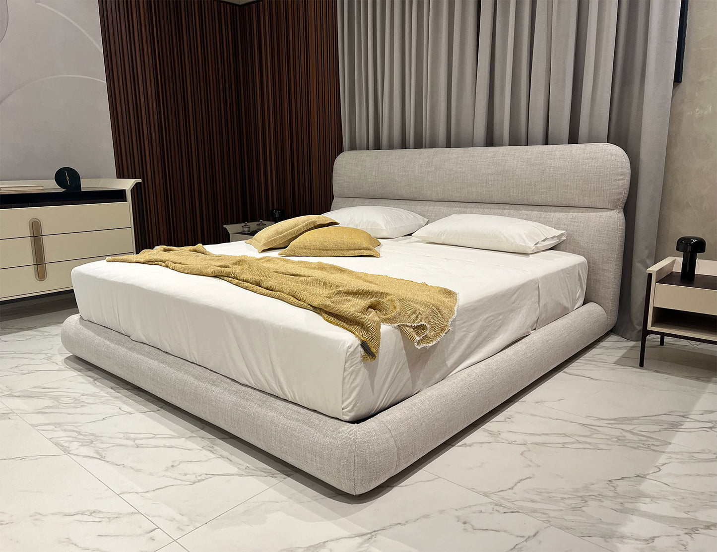 Trevi Bed